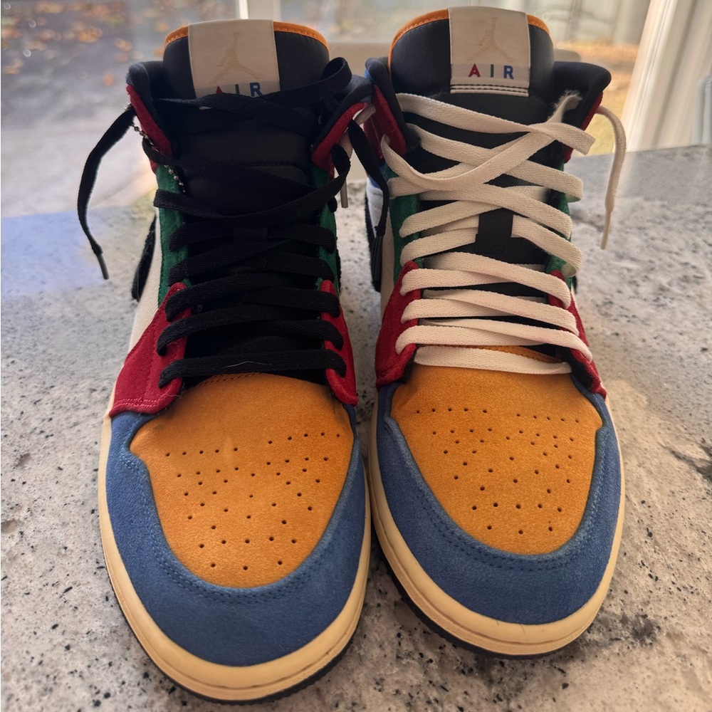 Nike Air Jordan 1 Mid x Blue The Great "Fearless"